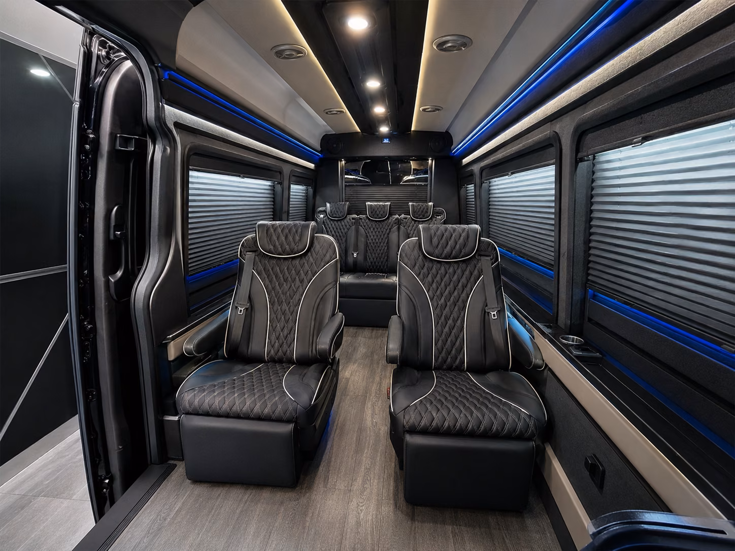 through the network find airport buses that fit your group and your budget